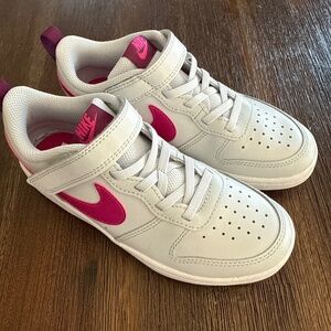 Nike Court Borough Low kids sneakers